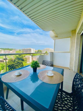 Cozy apartment with swiimming pool en Salou